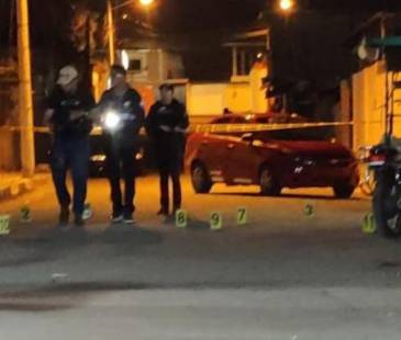 Afueras de la discoteca de Corinto, Cauca, donde ocurrió la masacre. <b><span class="mln_small-caps_mln">/ FOTO: TOMADO DE X @ELDIARIO</span></b>