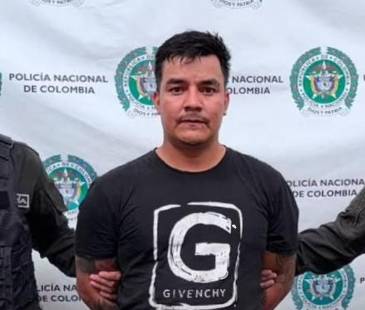 Captura de alias Sebas, presunto integrante del Clan del Golfo. FOTO: POLICÍA ANTIOQUIA
