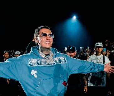 Además, hará una gira por todo Colombia. FOTO: INSTAGRAM @blessd