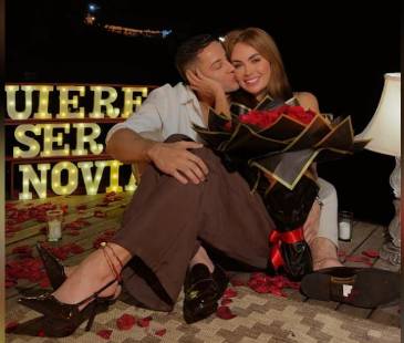 Sara Uribe y su novio Camilo Mendez. FOTO: SARA_URIBE IG