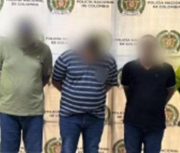 Tres extraditables capturados en Medellín. FOTO: POLICÍA METROPOLITANA VALLE DE ABURRÁ