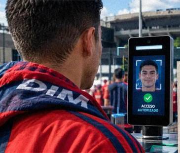 Ingreso al estadio Atanasio Girardot DIM por reconocimiento facial. FOTO: CORTESÍA DIM OFICIAL