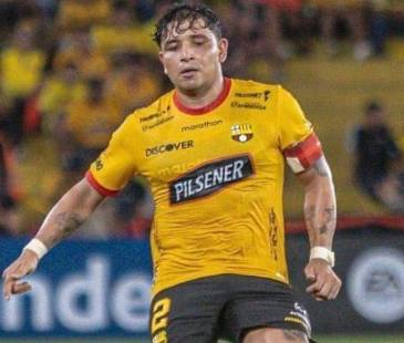 Mario Pineida es otro de los futbolistas víctimas de la ola de violencia que vive Ecuador. FOTO: X @FranciscoAure