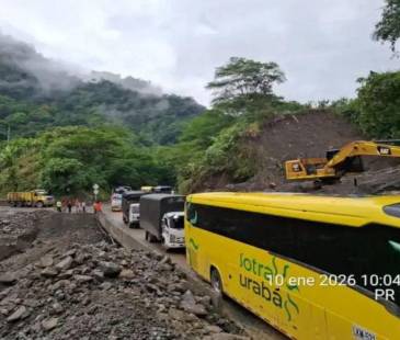 Vía a Urabá, sector Puente Godó. FOTO: FACEBOOK EL REPORTERO