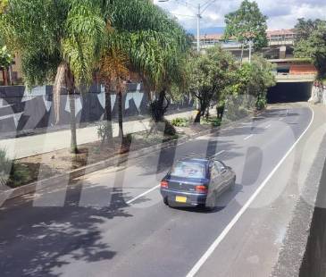 <span class="mln_uppercase_mln">En</span><b><span class="mln_uppercase_mln"> este sector de la comuna 10 ocurrió la riña en la que falleció el ciudadano estadounidense. FOTO: ANDRÉS FERNANDO GARCÍA HERNÁNDEZ</span></b>