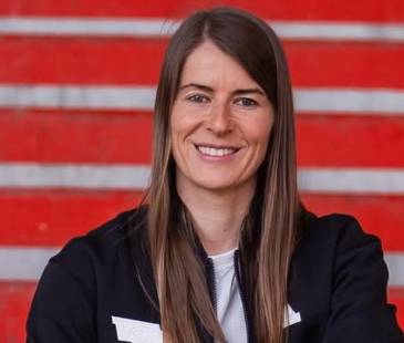 Marie-Louise Eta, la primera mujer entrenadora en Alemania. FOTO: @MARIELOUISEETA