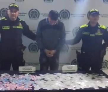 <span class="mln_uppercase_mln">Alias</span><b><span class="mln_uppercase_mln"> Cofla fue dejado a disposición de las autoridades competentes. FOTO: CORTESÍA ALCALDÍA DE BELLO</span></b>