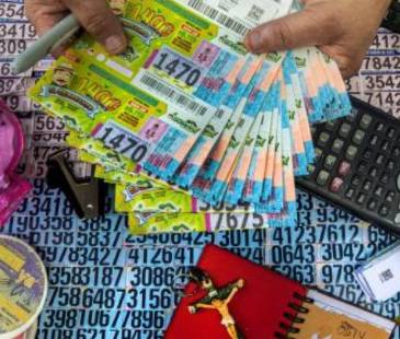 Referencia venta billetes de loterías. FOTO: CAMILO SUÁREZ
