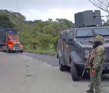 Alerta de bomba en Valdivia. FOTOS: REDES SOCIALES @Ejercito_Div7