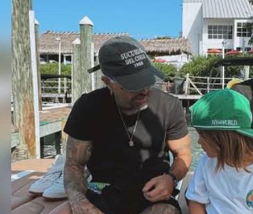 Hace un tiempo ambos artistas comenzaron a mostrar más del niño, poco a poco. FOTO: INSTAGRAM @GREEICY