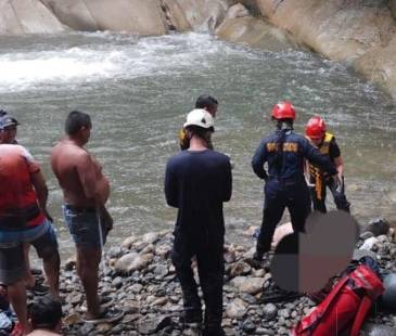 Tragedia en San Carlos: hombre murió ahogado en charco. <b><span class="mln_small-caps_mln">/ FOTO: BOMBEROS SAN CARLOS</span></b>