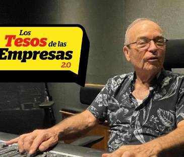 Muriel ahora se siente más cómodo por fuera de los micrófonos, en la consola, donde reitera su amor por la música. FOTOS: JAIDER ESCOBAR