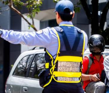 <span class="mln_uppercase_mln">Las</span><b><span class="mln_uppercase_mln"> vacantes del sector público solo se tramitan por canales oficiales. FOTO: JULIO CÉSAR HERRERA</span></b>