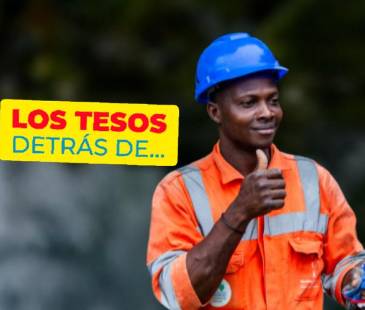James es oficial de obra en la fase del Gran Parque Medellín, también conocido como el mar de Medellín, ubicado en el Aeroparque Juan Pablo II. FOTOS: JULIO CÉSAR HERRERA