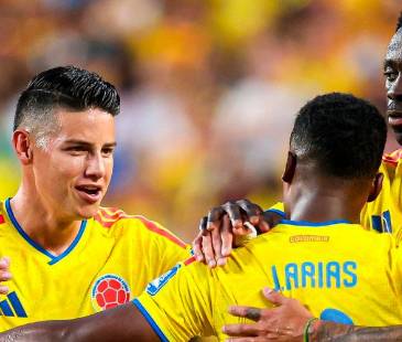 James Rodrígez salió después del primer tiempo y tiene que ver con el cuadro viral. FOTO: IG @fcfseleccioncol