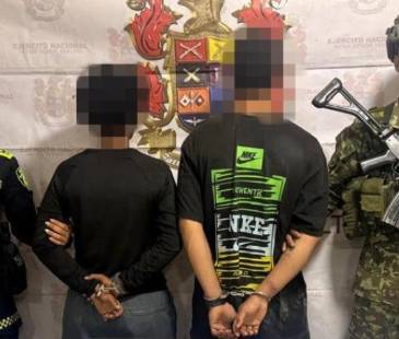 Capturados por presunto intento de armar milicias en Segovia, Nordeste antioqueño. FOTO: CORTESÍA EJÉRCITO NACIONAL