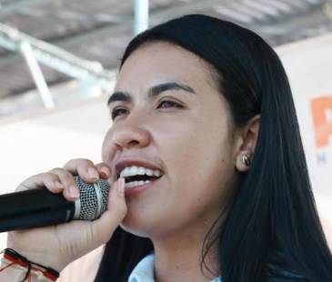 <span class="mln_uppercase_mln">La</span><b><span class="mln_uppercase_mln"> representante estuvo muy activa en la campaña a Iván Cepeda a la Presidencia. FOTO: TOMADA DE INSTAGRAM @veronicaestradaholguin</span></b>