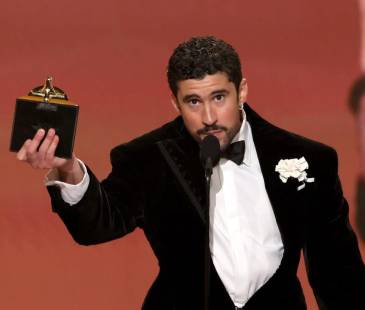 Bad Bunny recibió un total de tres premios Grammy el domingo. FOTO: INSTAGRAM @grammys