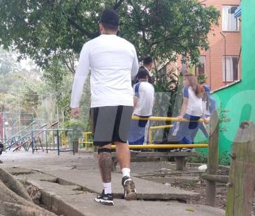 Los habitantes esperan que las autoridades municipales encuentren una solución pronta antes de que ocurra un accidente de mayores consecuencias. FOTO: GUILLERMO LEÓN OSPINA MUÑOZ