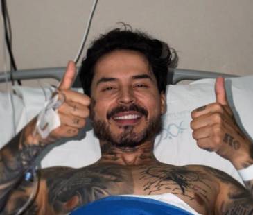 Reykon compartió fotos desde hospital. FOTO: @REYKON IG