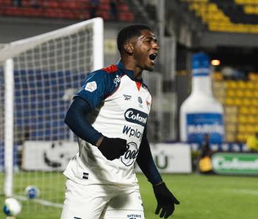 Yony González abrió el marcador para Independiente Medellín. FOTO: CORTESÍA - DIM