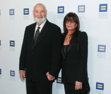 Rob Reiner, actor y director de cine,<span class="mln_small-caps_mln"> y su esposa Michel Singer. FOTO: GETTY IMAGES</span>