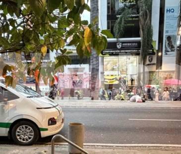 El hecho ocurrió en la avenida 52, La Playa, entre carreras 43 y 44, a las afueras de un Bancolombia. FOTO: JAIDER ESCOBAR BUITRAGO