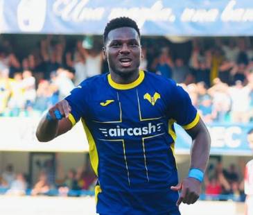 El futbolista colombiano Daniel Mosquera, quien milita en Hellas Verona de Italia. FOTO: IG DANIEL21MOSQUERA