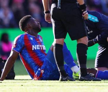 Lesión de Jefferson Lerma en el Crystal Palace. FOTO: TOMADA DE X @DESTINODEPORTIV