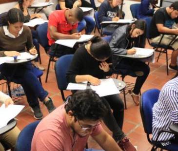 Entre los citados también hay más de 1960 estudiantes extranjeros<span class="mln_small-caps_mln">, incluidos </span>782 ciudadanos venezolanos. <span class="mln_small-caps_mln">FOTO: COLPRENSA</span>