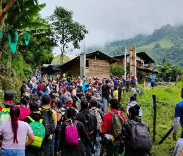 Otros caminantes alertaron a los organismos de socorro; el hospital del municipio confirmó su fallecimiento. FOTO: FACEBOOK ATENCIÓN NOTICIAS