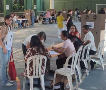 Puesto de votación del barrio Belén Rincón. FOTO: ANDRÉS GARCÍA HERNÁNDEZ