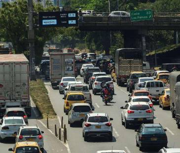 Movilidad en Medellín. FOTO: ARCHIVO