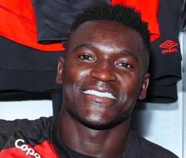 El delantero colombiano Kevin Viveros, actual jugador de Athletico Paranaense. FOTO: @ATHLETICOPARANAENSE