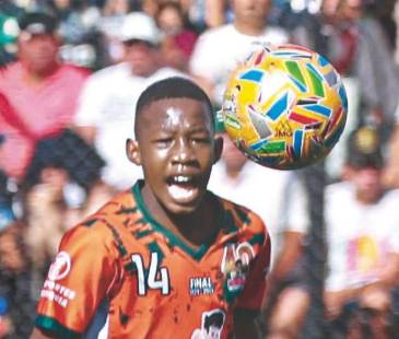 Decenas de menores entre participantes y espectadores disfrutarán del Babyfútbol. FOTO: MANUEL SALDARRIAGA