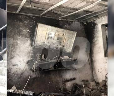 Todo lo que había al interior de la vivienda quedó completamente incinerado. FOTO: LAURA ROSA JIMÉNEZ VALENCIA