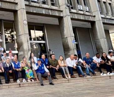 Defensores públicos protestaron en Medellín. FOTO: CORTESÍA