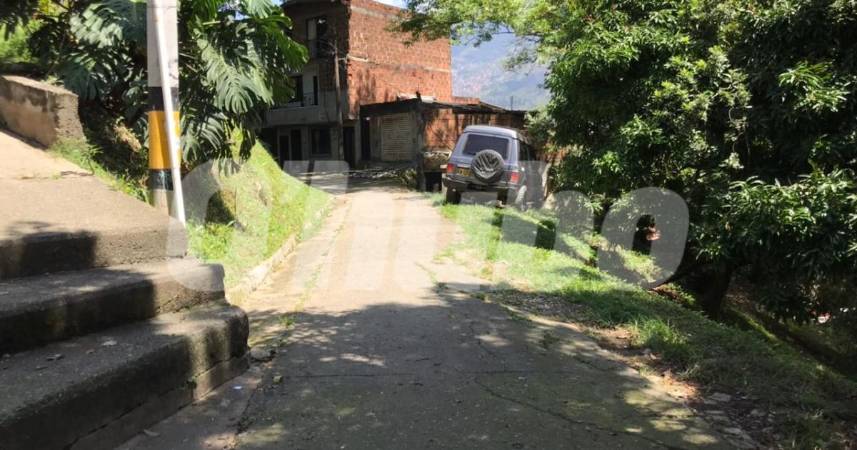 En este lugar del barrio El Salvador fue asesinado Julián Steven. FOTO: LAURA ROSA JIMÉNEZ