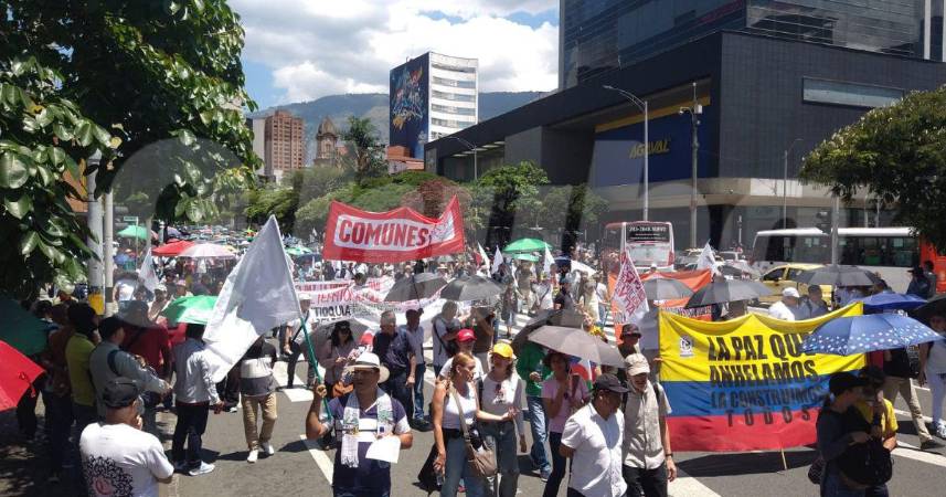 Marchas en Medellín. FOTO: GUILLERMO LEÓN OSPINA MUÑOZ