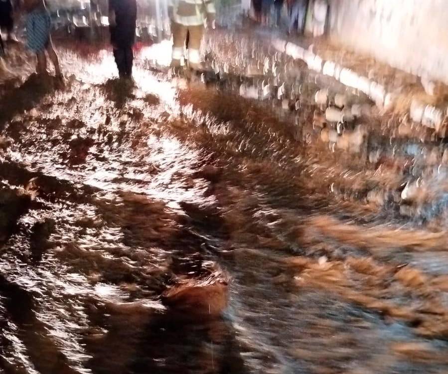 Inundaciones en Santa Rita. /FOTO: JAIRO PIEDRAHITA-ALCALDÍA DE BELLO