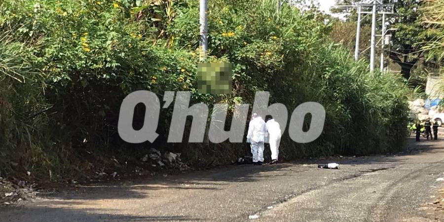 Lugar donde fue encontrado el cuerpo de Yhon Sebastián Aguirre Montoya, 37 años. FOTO: LAURA ROSA JIMÉNEZ VALENCIA