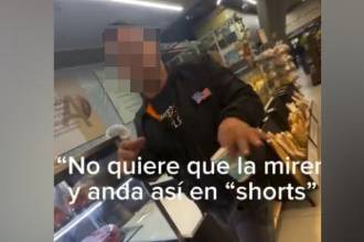 El hombre señalado como el presunto acosador ya fue identificado. FOTO: @VALENTINADZC