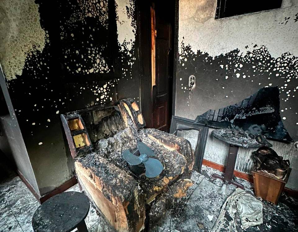 EN VIDEO: Equipo de ciclismo que lo perdió todo en un incendio pide ayuda: sufrieron saqueos