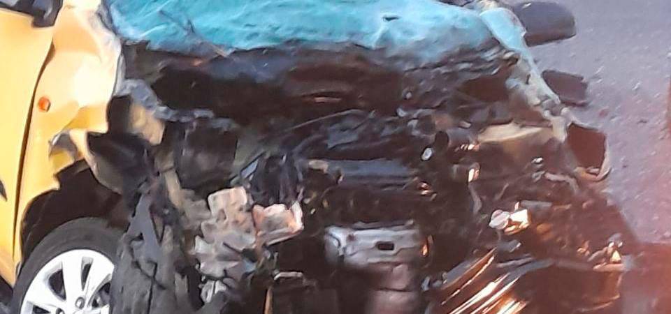 Así quedó uno de los carros involucrados. /FOTO: CORTESÍA