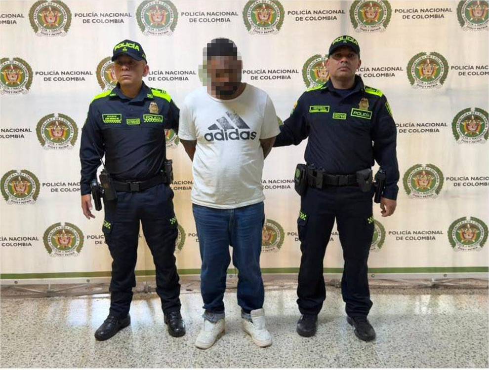 Él es Andrés Salazar, presunto asesino de Walter Eduardo Sánchez Villada. FOTO: CORTESÍA MEVAL