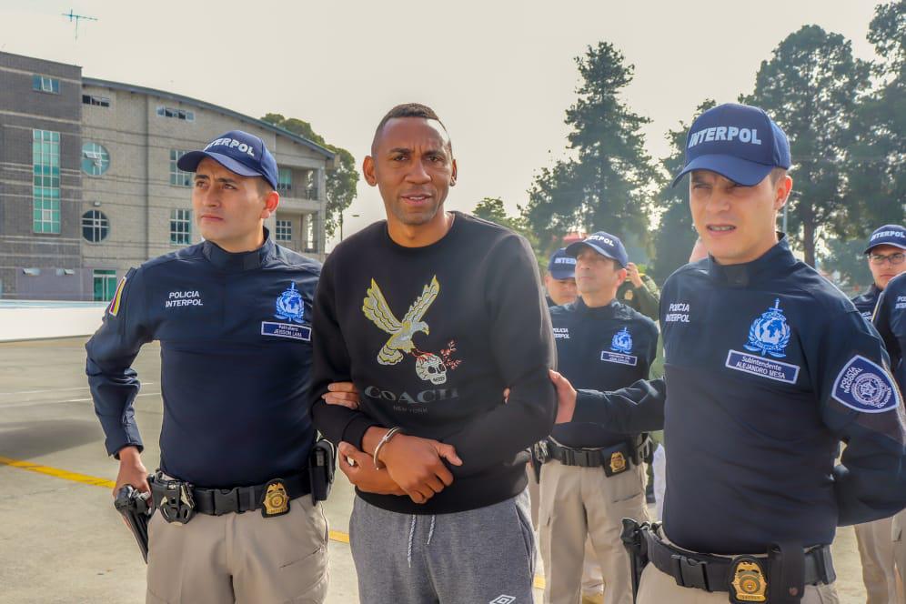 Jhon Viáfara al momento de su extradición. FOTO: ARCHIVO - POLICÍA NACIONAL